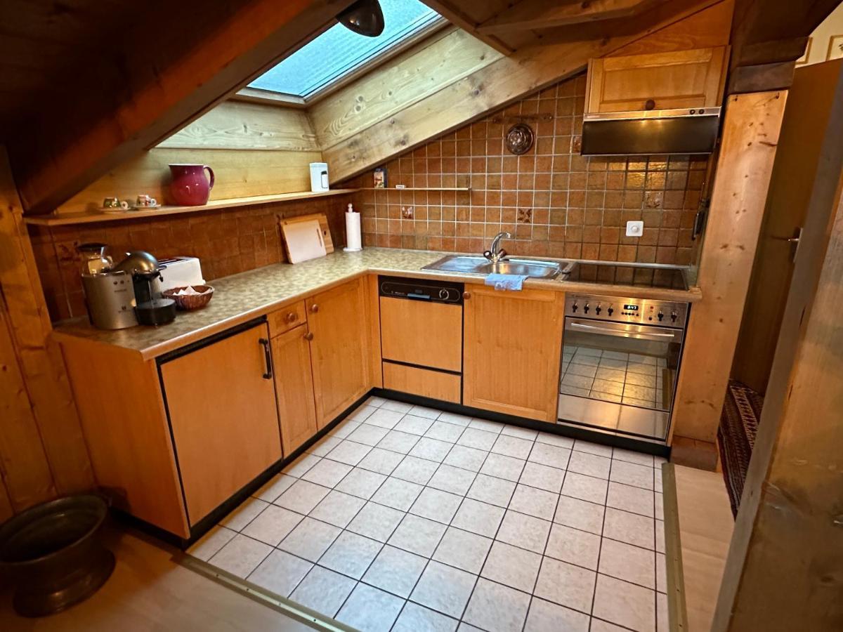 Dachwohnung Mit Charme Im Haus Luchre, زيرمات المظهر الخارجي الصورة